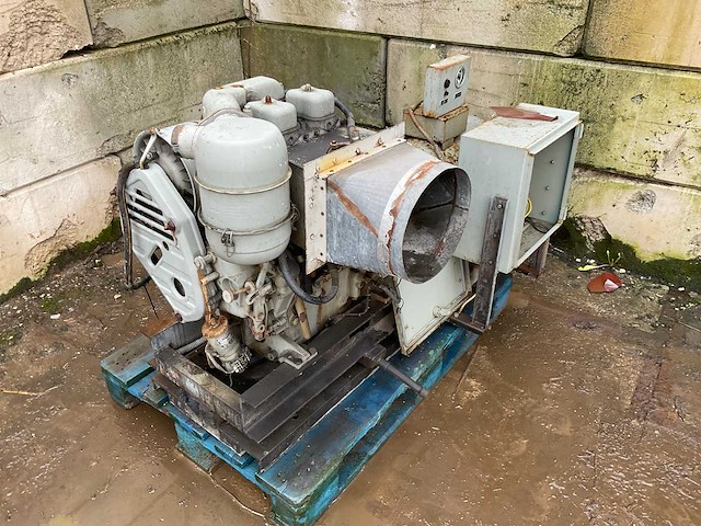 Dynaf d311 15 kw stroomgenerator - afbeelding 3 van  10