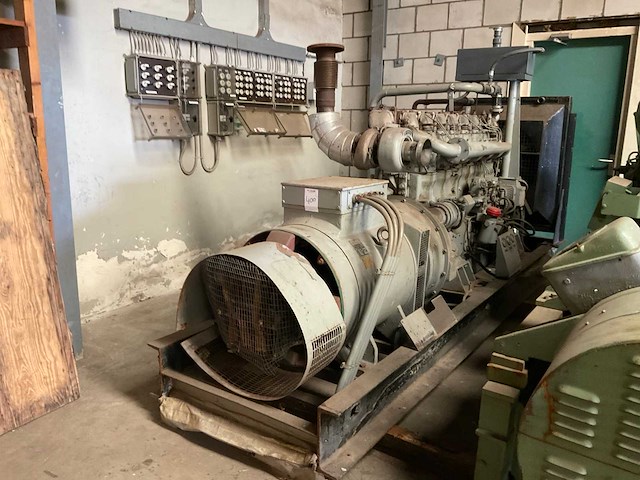 Dynaf d6002 diesel generator (250 kva) - afbeelding 1 van  16