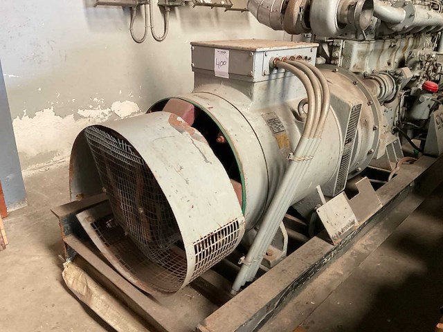 Dynaf d6002 diesel generator (250 kva) - afbeelding 15 van  16