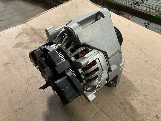 Dynamo (4x) - afbeelding 4 van  5