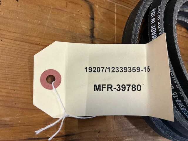 Dynamo 60 amp met v snaren - afbeelding 4 van  4