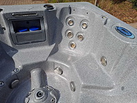 Dynasty 6 persoons amerikaans jacuzzi en buitenspa - afbeelding 23 van  33