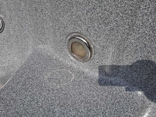 Dynasty 6 persoons amerikaans jacuzzi en buitenspa - afbeelding 26 van  31