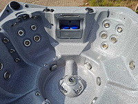 Dynasty 6 persoons amerikaans jacuzzi en buitenspa - afbeelding 11 van  28