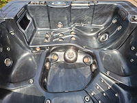 Dynasty 6 persoons jacuzzi en buitenspa - afbeelding 6 van  33