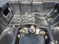 Dynasty 6 persoons jacuzzi en buitenspa - afbeelding 8 van  33