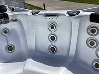 Dynasty spa - jaccuzi - afbeelding 10 van  21