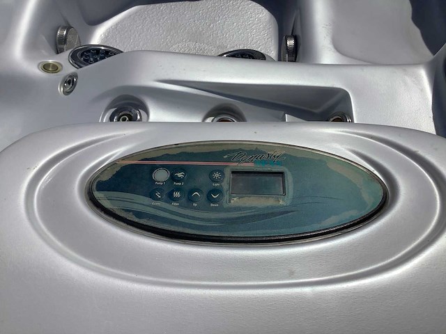 Dynasty spa - jaccuzi - afbeelding 19 van  21