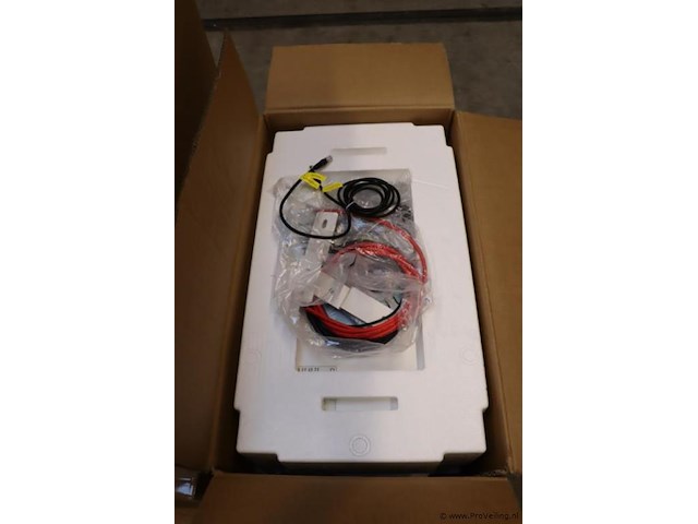 Dyness thuisbatterij/accu model tower pro bdu type heat - afbeelding 5 van  5