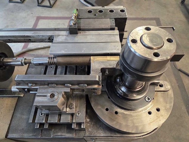 Dynobend - 2006 - cb 60 - doornbuigmachine - afbeelding 3 van  22