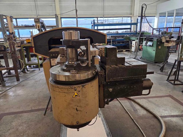 Dynobend - 2006 - cb 60 - doornbuigmachine - afbeelding 12 van  22