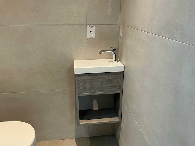 Dysign toilet fontein - afbeelding 2 van  3