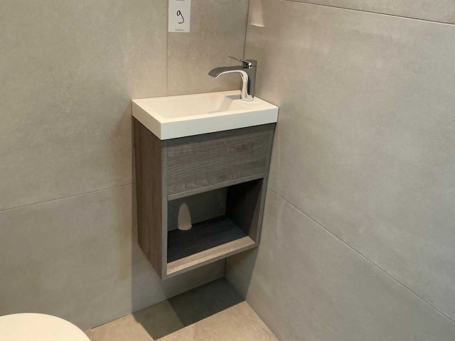 Dysign toilet fontein - afbeelding 1 van  3