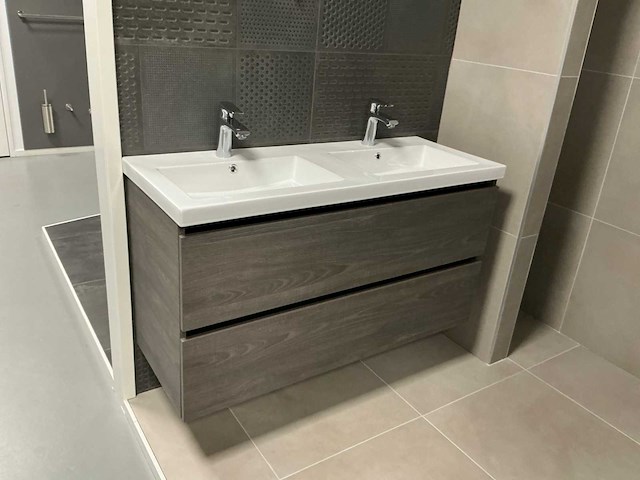 Dysign wastafel met onderkast - afbeelding 1 van  3