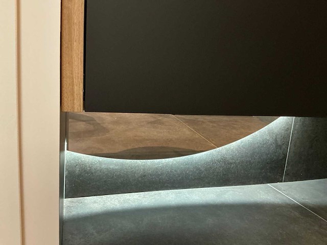 Dysign wastafelopstelling met spiegel - afbeelding 8 van  8