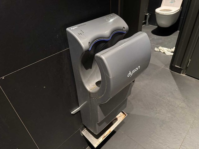 Dyson - airblade - handendroger - afbeelding 3 van  4