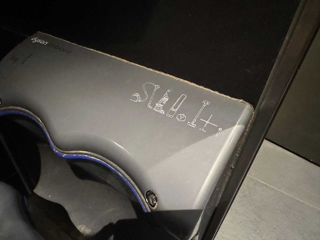 Dyson - airblade - handendroger - afbeelding 6 van  6