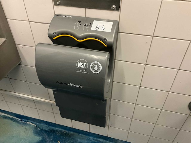 Dyson airblade handdroogsysteem (2x) - afbeelding 1 van  4