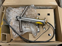 Dyson airblade wash+dry wd06 infrarood handdroogkraan - afbeelding 1 van  3