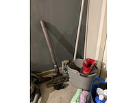 Dyson dc29 stofzuiger en schoonmaakgerei - afbeelding 3 van  5