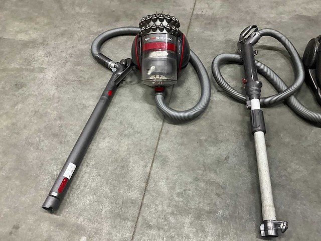 Dyson gebruikte stofzuigers (3x) - afbeelding 7 van  9