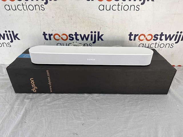 Dyson v11 – steelstofzuiger | sonos beam gen 2 – soundbar - afbeelding 1 van  2