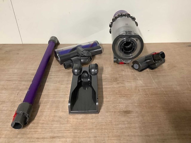 Dyson v11 steelstofzuiger - afbeelding 3 van  8