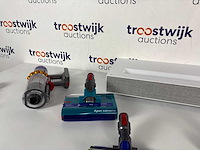 Dyson v15s detect submarine steelstofzuiger | lg hu85ls beamer - afbeelding 3 van  3