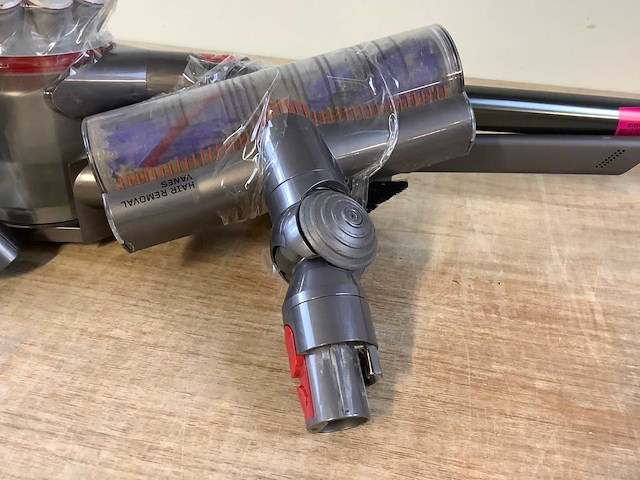 Dyson v8 steelstofzuiger - afbeelding 3 van  7