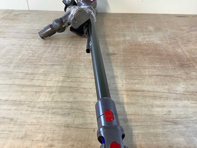 Dyson v8 steelstofzuiger - afbeelding 6 van  7