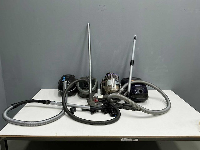 Dyson/philips/electrolux stofzuiger (4x) - afbeelding 2 van  7