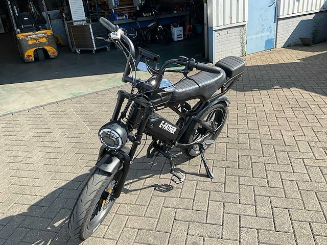 E-father fatbike elektrische fiets - afbeelding 1 van  11
