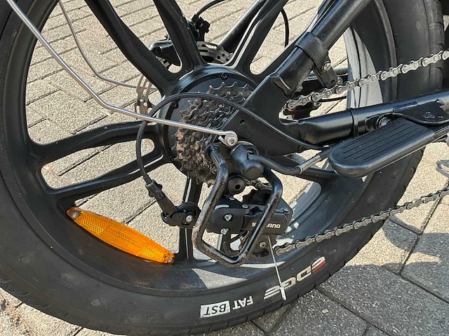 E-father fatbike elektrische fiets - afbeelding 7 van  11