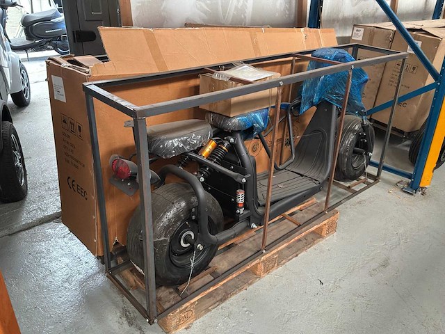 E-lephant e-scooter (29x) - afbeelding 19 van  32