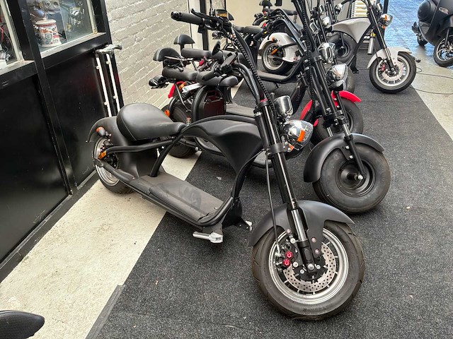 E-lephant e-scooter (29x) - afbeelding 7 van  32