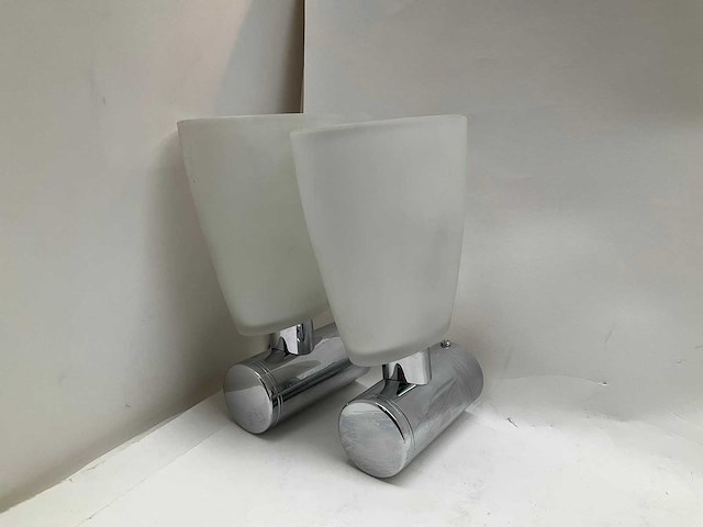 E. müller wandlampen opaline glas chroom (2x) - afbeelding 2 van  7