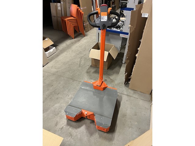 E-runner, elektrische trekhulp voor magazijnen - afbeelding 2 van  10