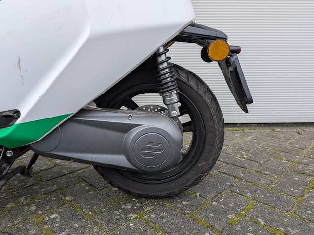 E-scooter, ecooter, e2, 2021 - afbeelding 20 van  25