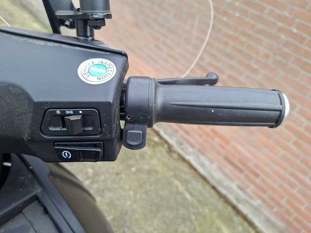 E-scooter, la souris, e-sourini, 2021 - afbeelding 9 van  27