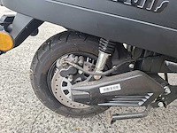 E-scooter, la souris, e-sourini, 2021 - afbeelding 15 van  27