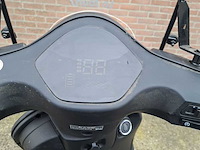 E-scooter, la souris, e-sourini, 2021 - afbeelding 19 van  27