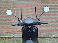E-scooter, la souris, e-sourini, 2021 - afbeelding 24 van  27