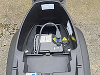 E-scooter, la souris, e-sourini, 2021 - afbeelding 26 van  27