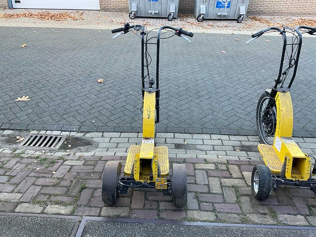 E-scooter swingtrike (8x) - afbeelding 2 van  31