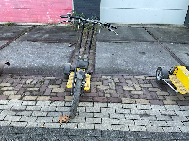 E-scooter swingtrike (8x) - afbeelding 17 van  31