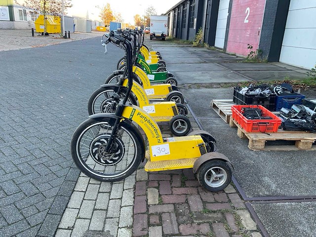 E-scooter swingtrike (8x) - afbeelding 12 van  31