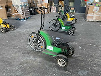 E-scooter swingtrike - afbeelding 1 van  14