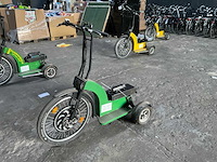 E-scooter swingtrike - afbeelding 8 van  14
