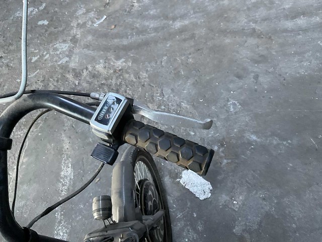 E-scooter swingtrike - afbeelding 8 van  9