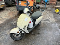E-scooter - afbeelding 1 van  2